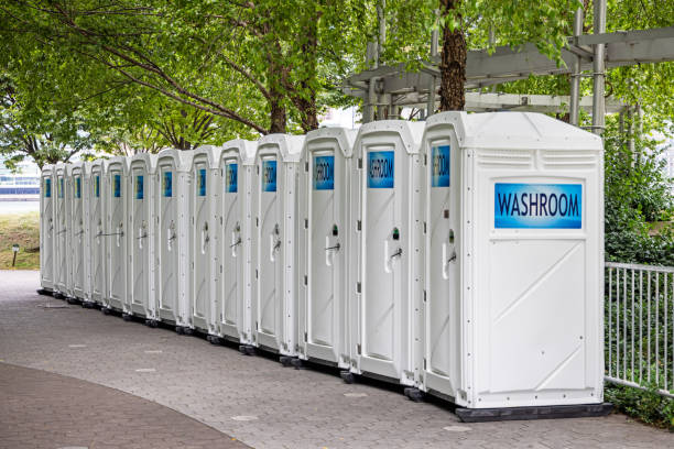 Best Sanitation services for porta potties  in Bloomingdale, IL